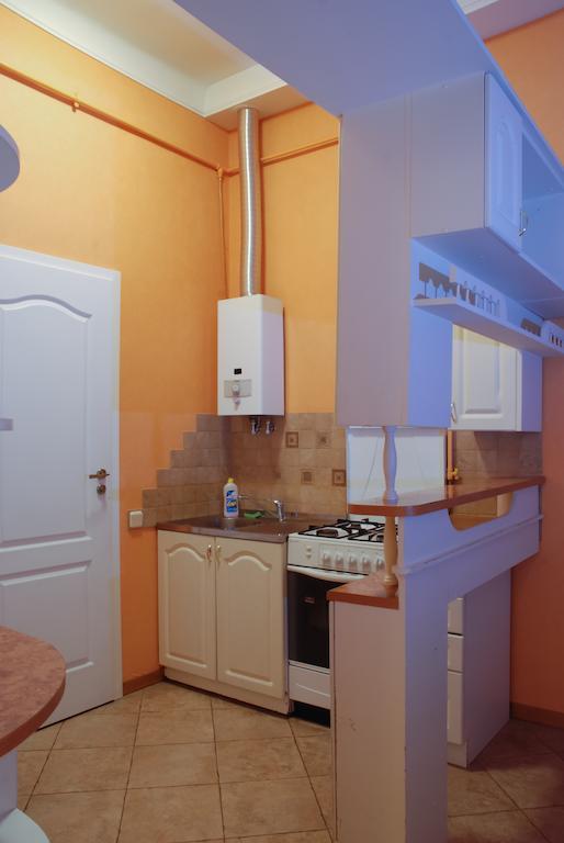 Central Apartments Lviv Room photo