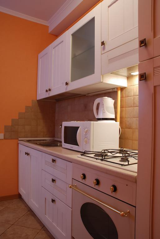 Central Apartments Lviv Room photo