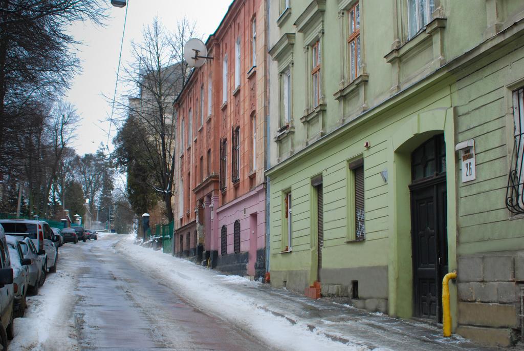 Central Apartments Lviv Exterior photo
